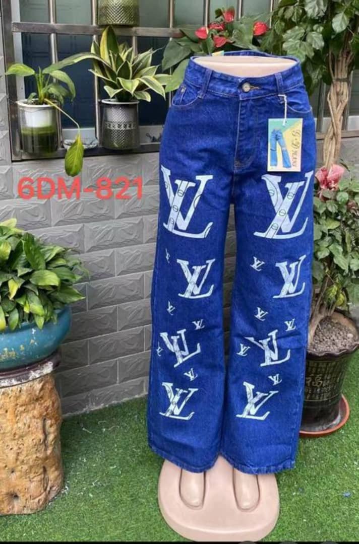 Printed logo wide-leg jeans